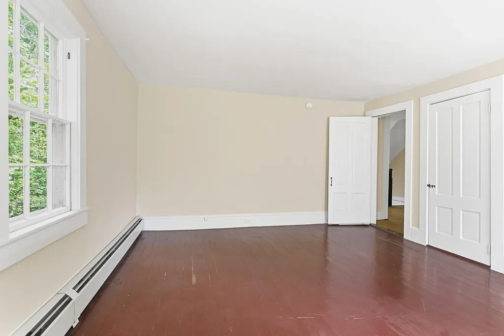 83 Bath Road Wiscasset ME 04578