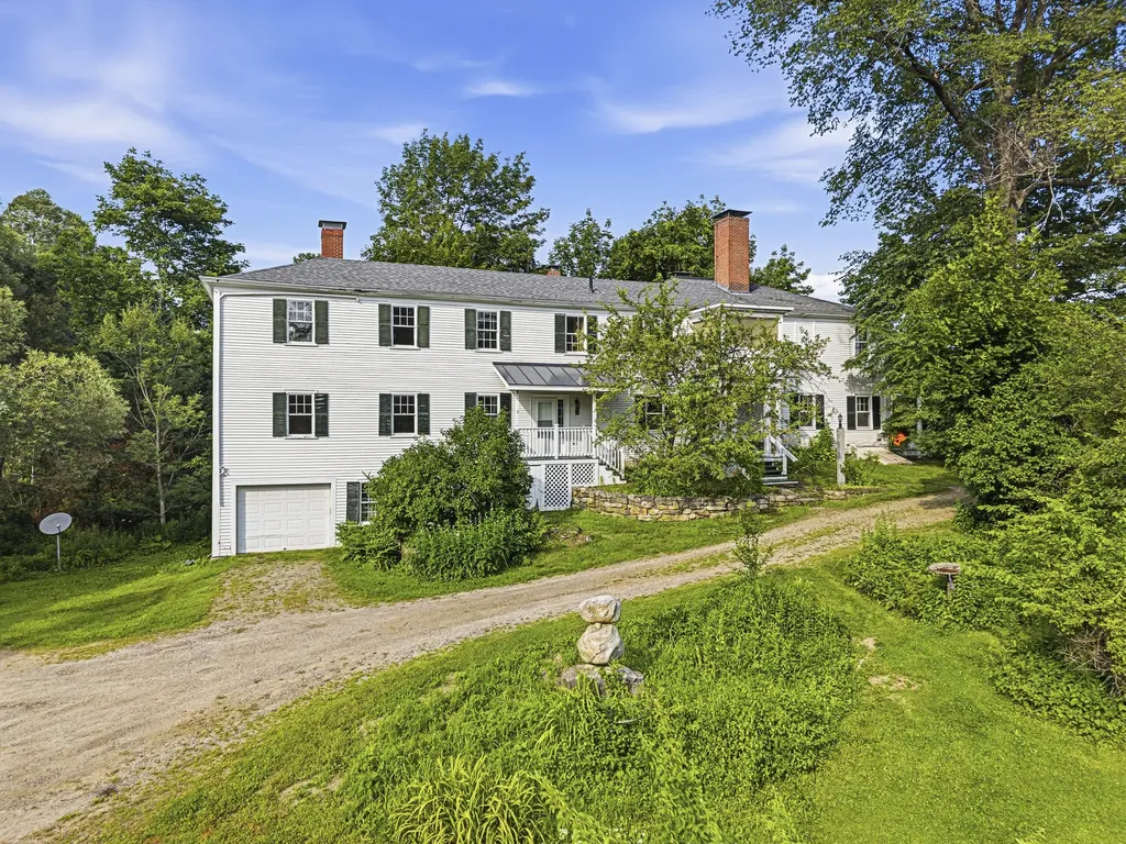 83 Bath Road Wiscasset ME 04578