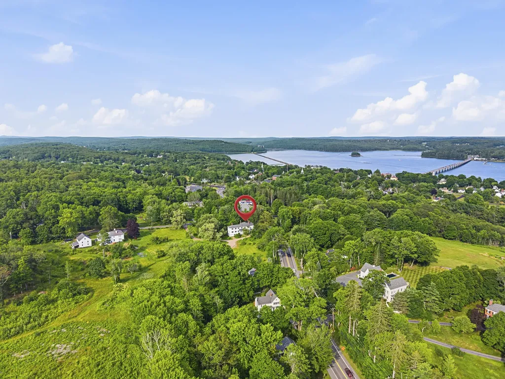 83 Bath Road Wiscasset ME 04578