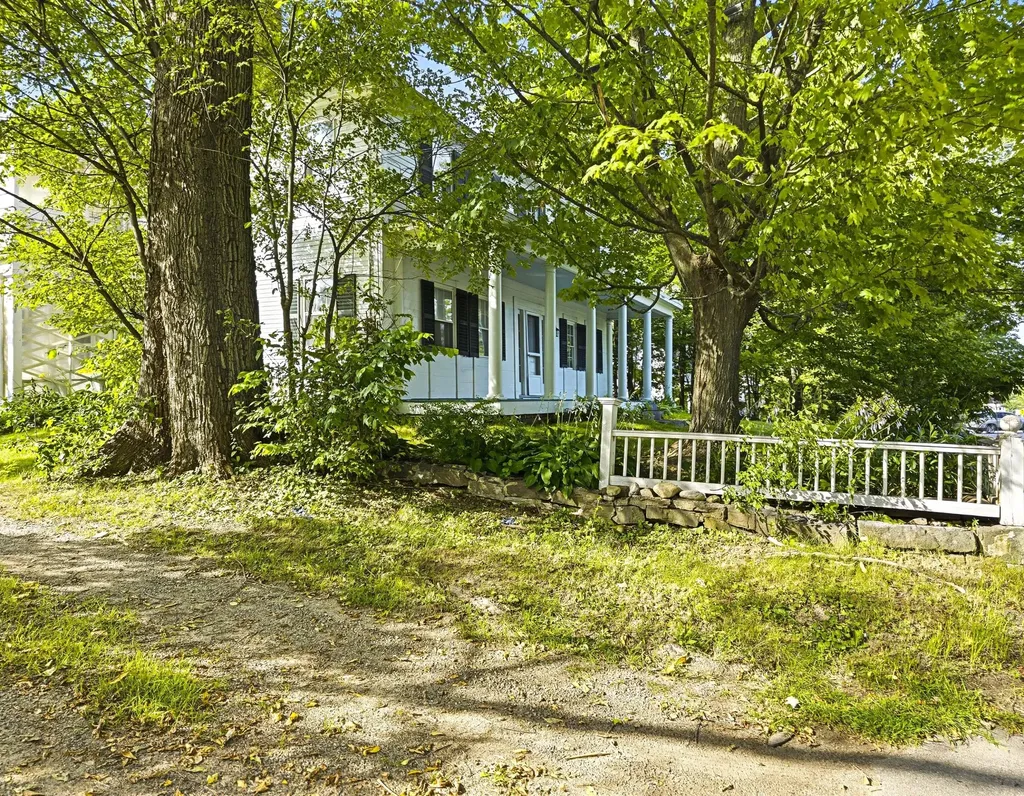83 Bath Road Wiscasset ME 04578