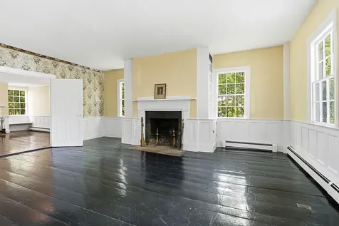 83 Bath Road Wiscasset ME 04578