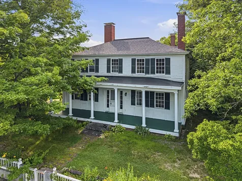 83 Bath Road Wiscasset ME 04578