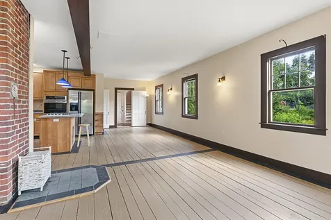 83 Bath Road Wiscasset ME 04578