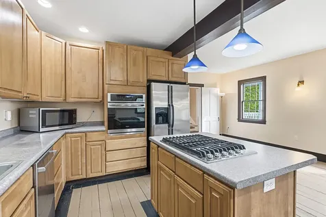 83 Bath Road Wiscasset ME 04578