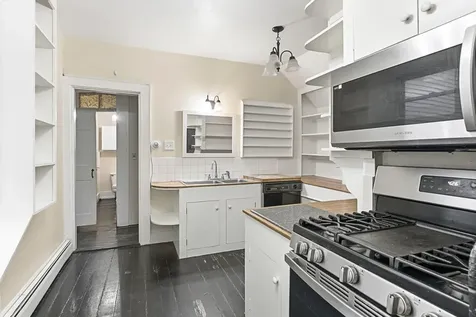 83 Bath Road Wiscasset ME 04578