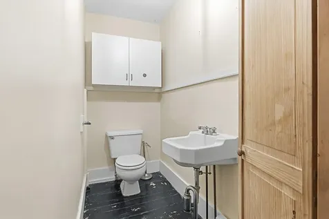 83 Bath Road Wiscasset ME 04578