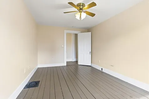 83 Bath Road Wiscasset ME 04578