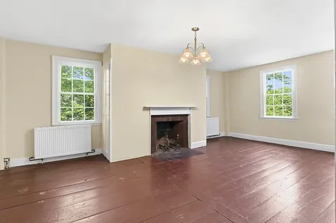 83 Bath Road Wiscasset ME 04578