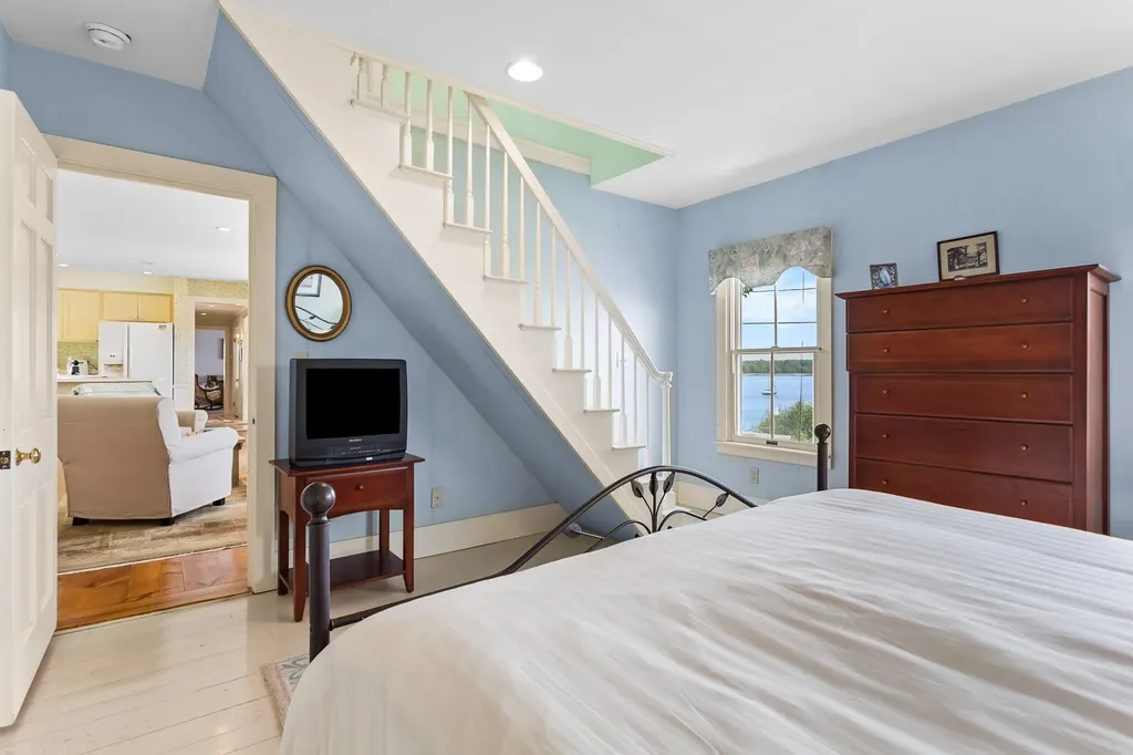 94 Water Street Castine ME 04421