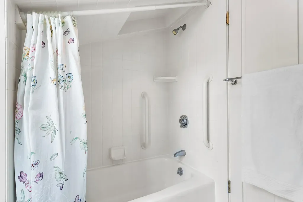 94 Water Street Castine ME 04421