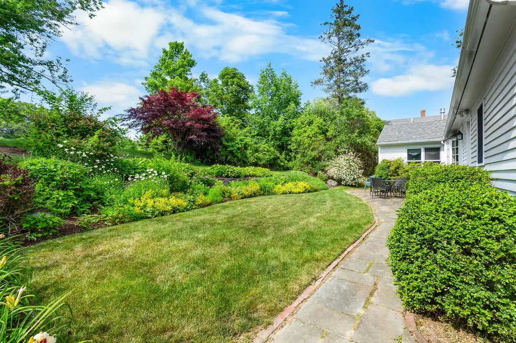 94 Water Street Castine ME 04421
