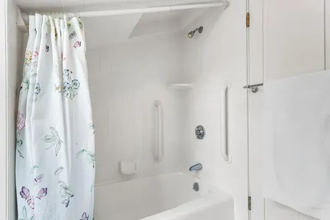 94 Water Street Castine ME 04421