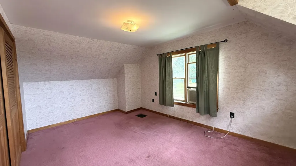 69 Liberty Street Dexter ME 04930