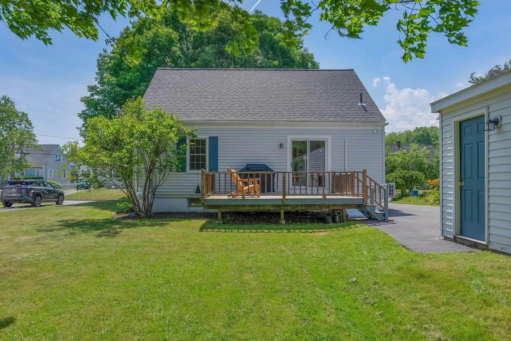 109 Hennessy Drive Portland ME 04103