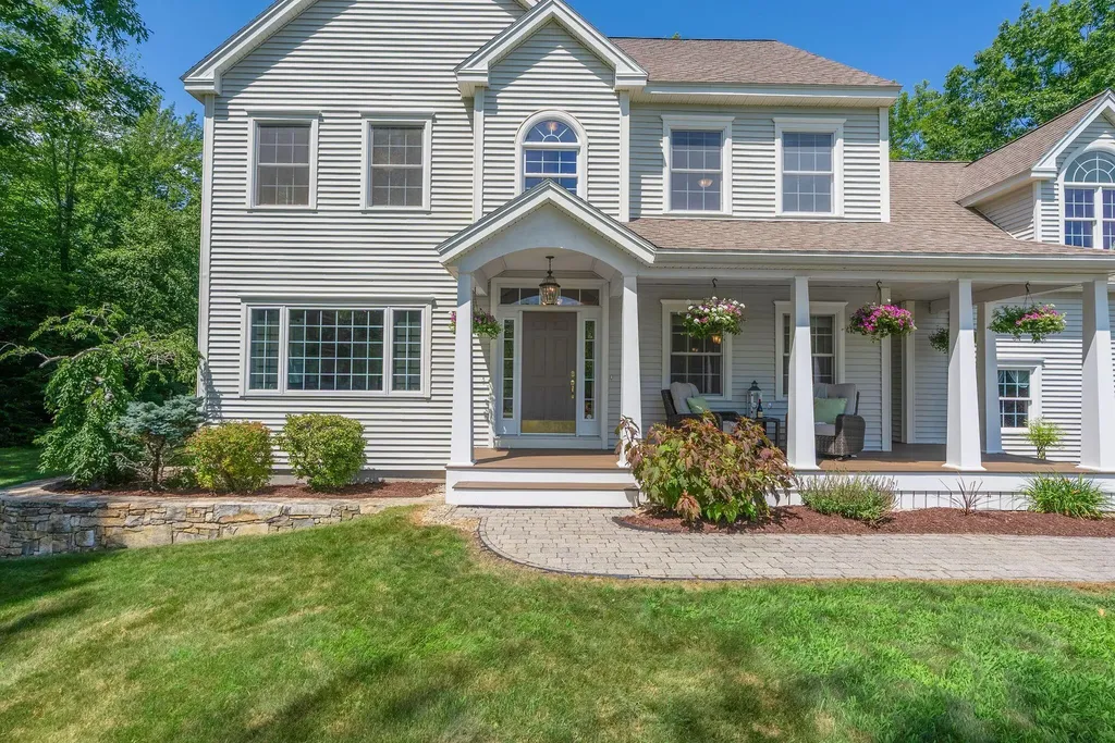 20 Hidden Creek Drive Scarborough ME 04074