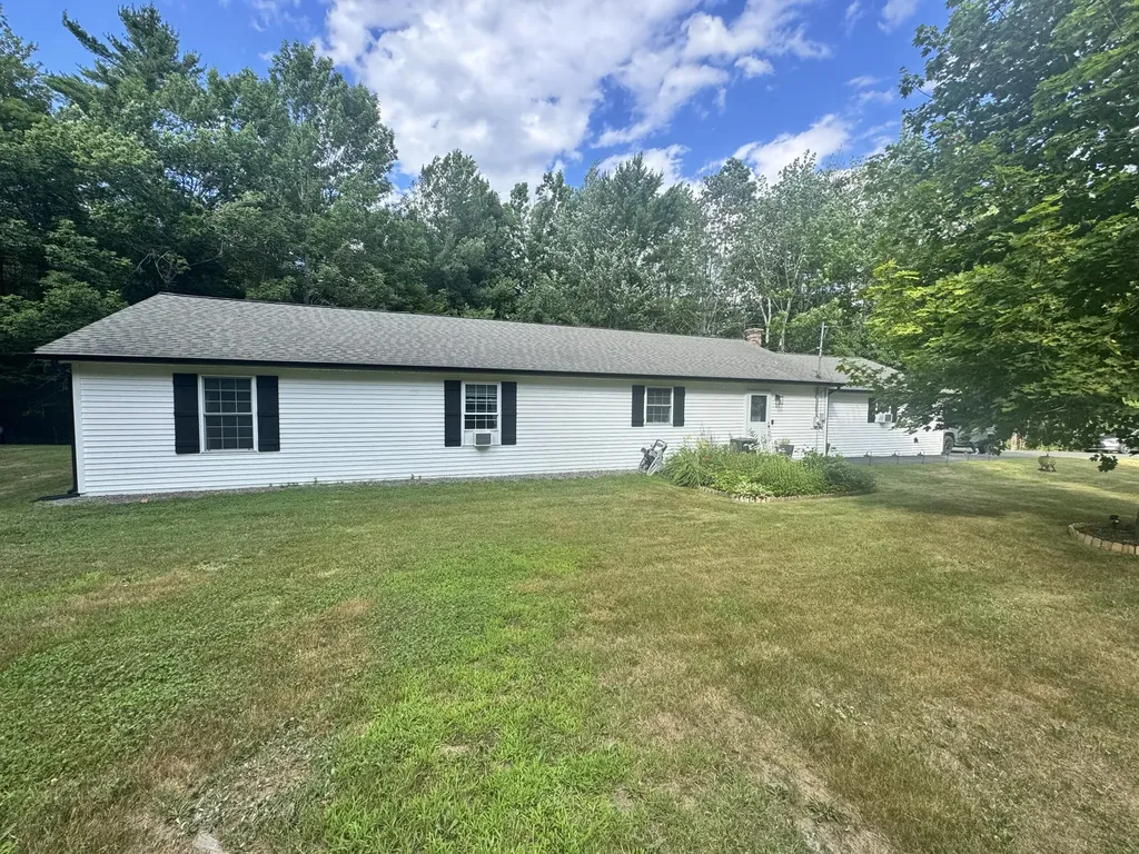 692 Irish Road Levant ME 04456