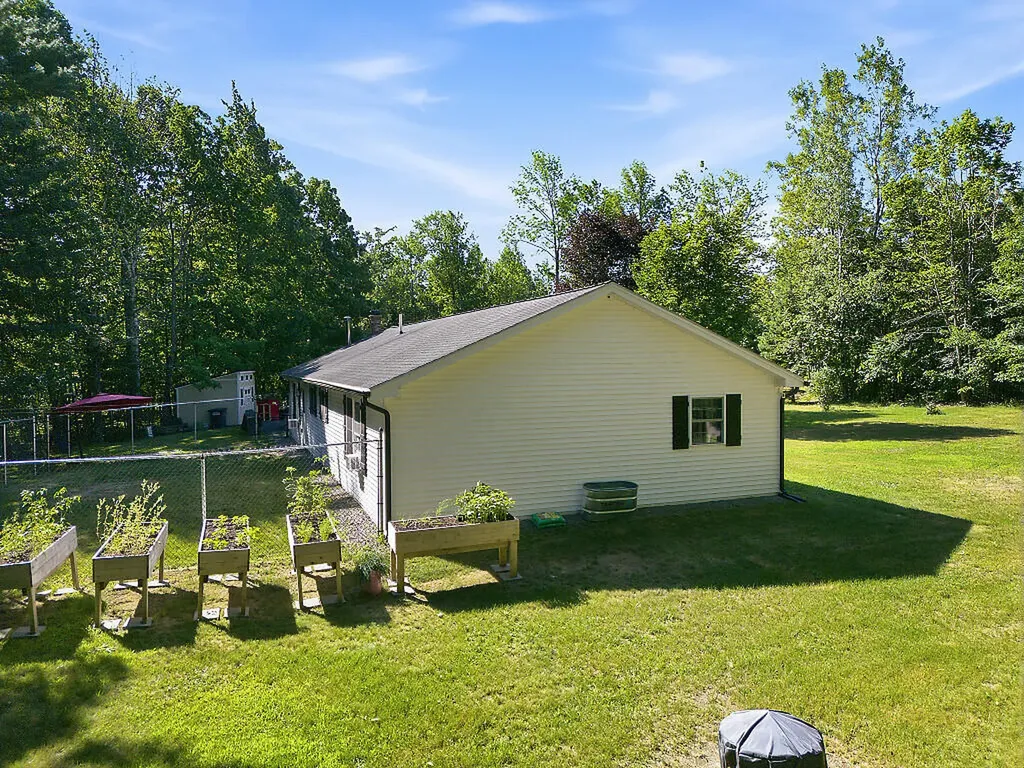 692 Irish Road Levant ME 04456