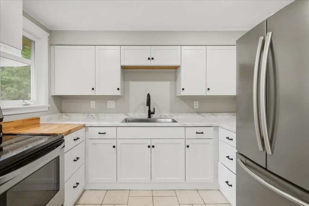12 Reid Street Lisbon ME 04250