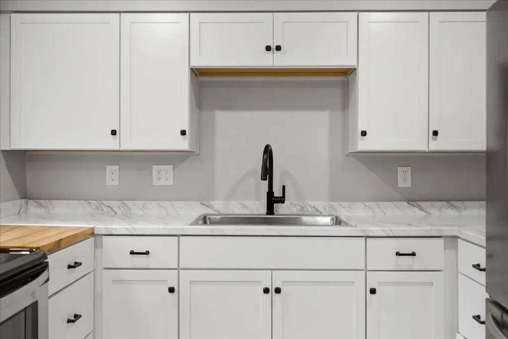 12 Reid Street Lisbon ME 04250