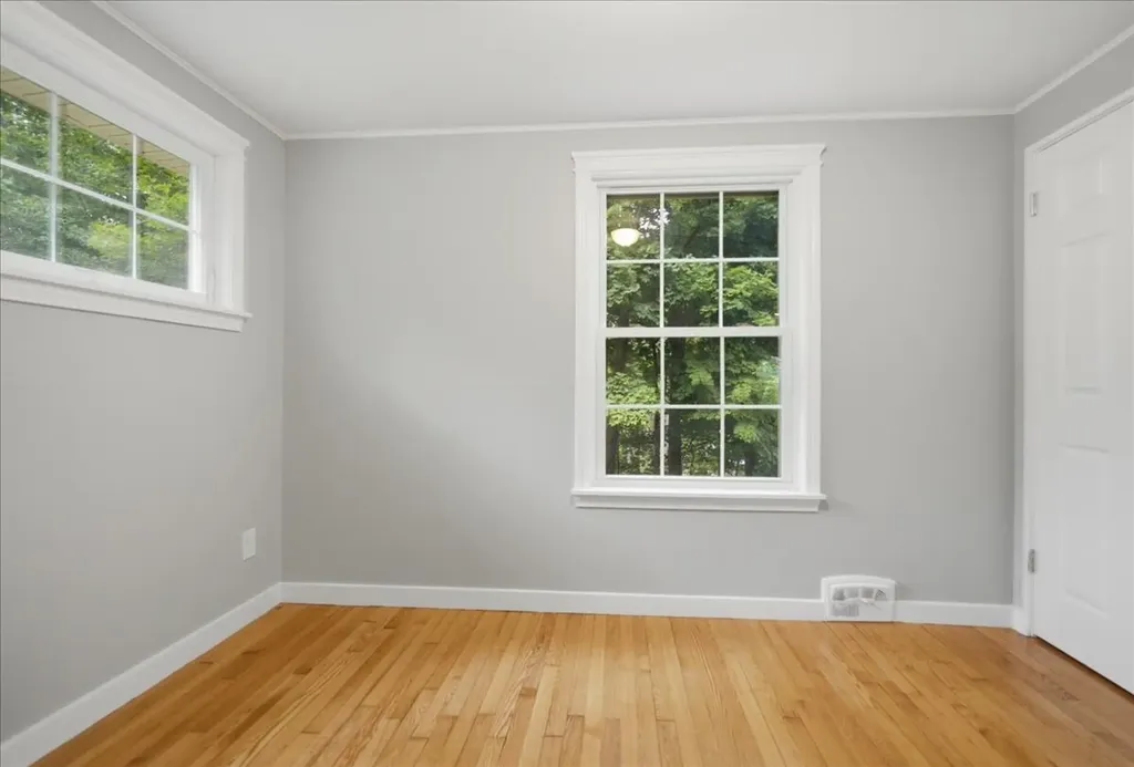 12 Reid Street Lisbon ME 04250