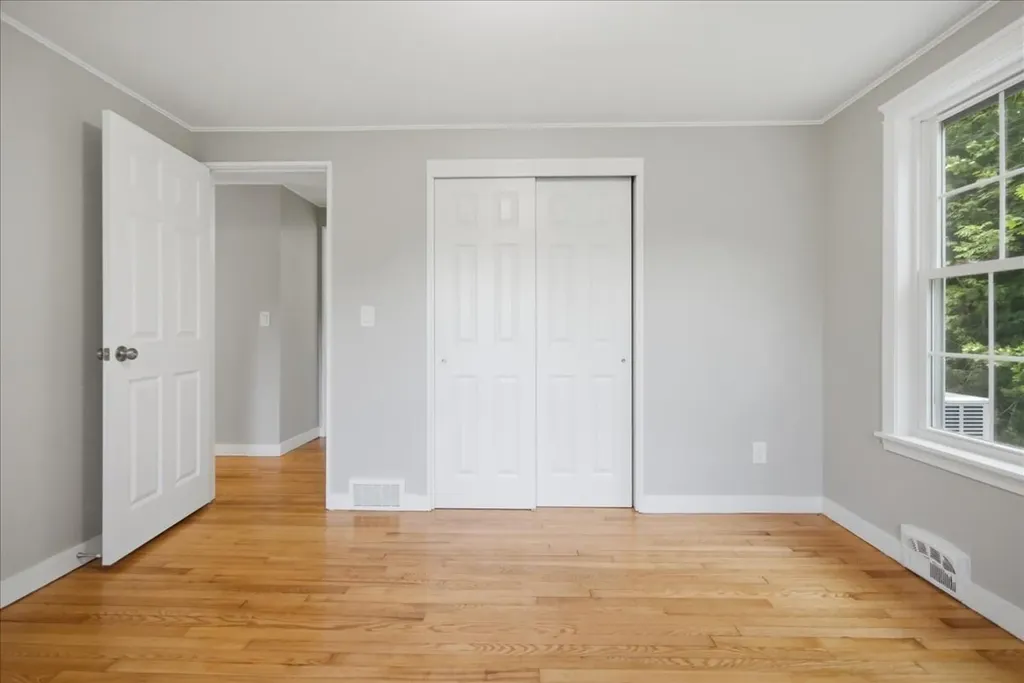 12 Reid Street Lisbon ME 04250