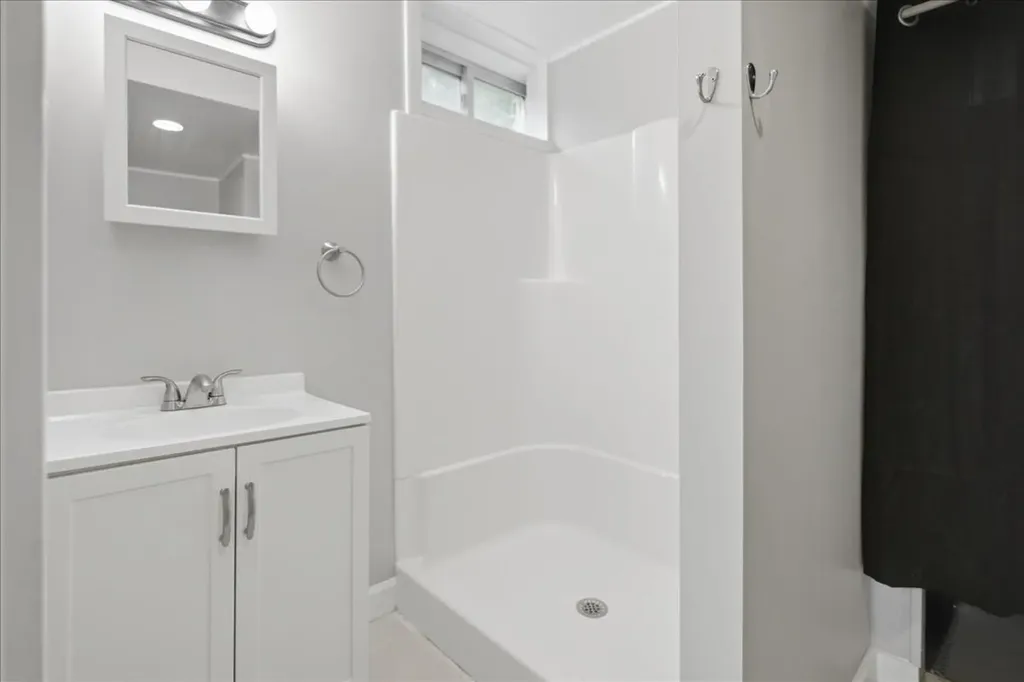 12 Reid Street Lisbon ME 04250