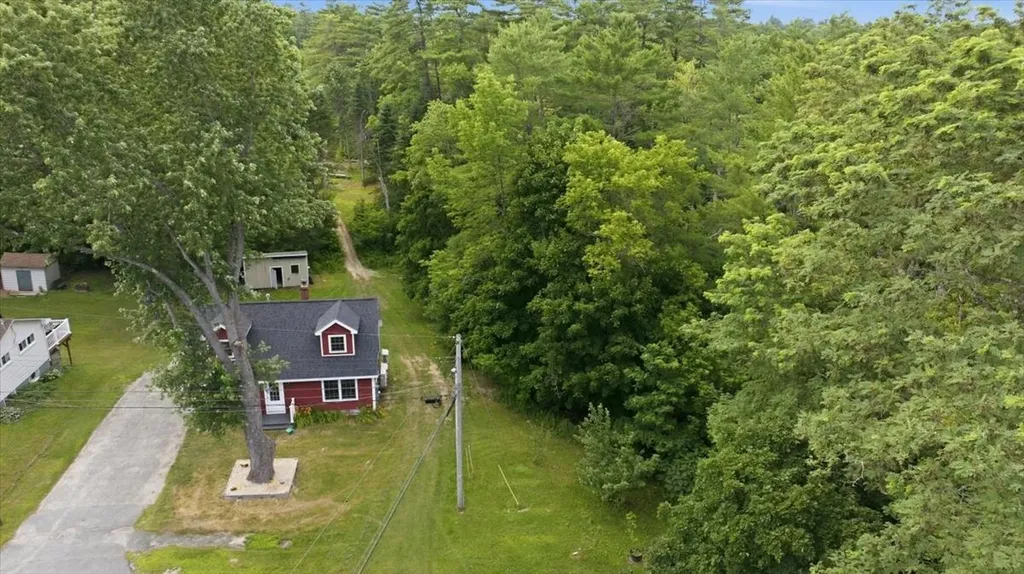12 Reid Street Lisbon ME 04250