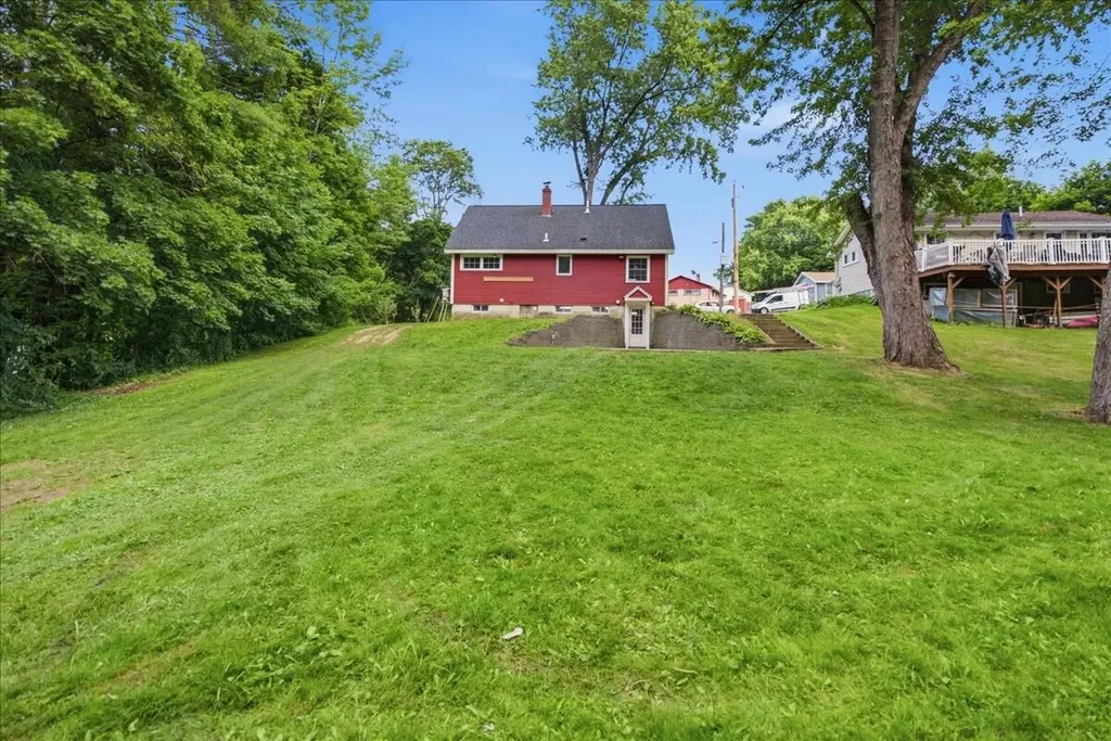 12 Reid Street Lisbon ME 04250