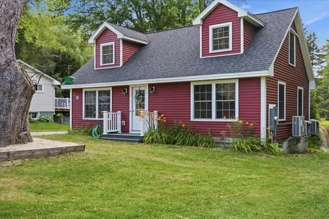 12 Reid Street Lisbon ME 04250