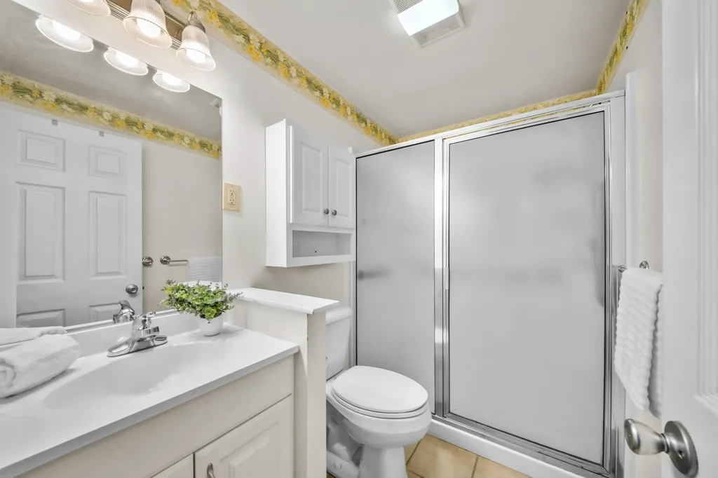 5 Camden Avenue York ME 03909