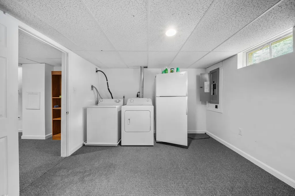 5 Camden Avenue York ME 03909