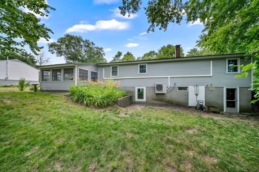 5 Camden Avenue York ME 03909