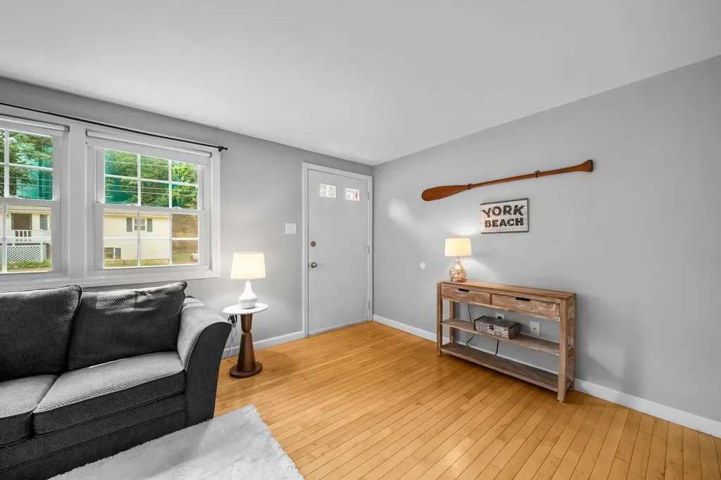 5 Camden Avenue York ME 03909