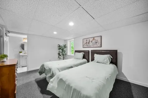 5 Camden Avenue York ME 03909