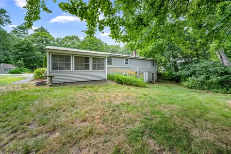 5 Camden Avenue York ME 03909