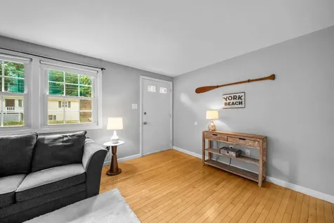 5 Camden Avenue York ME 03909
