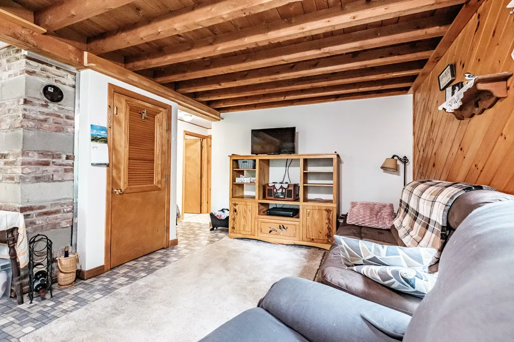91 E Bethel Road Bethel ME 04217