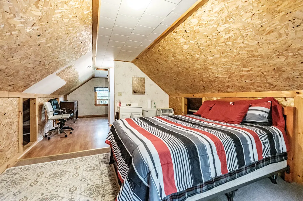 91 E Bethel Road Bethel ME 04217