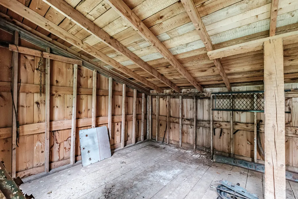 91 E Bethel Road Bethel ME 04217