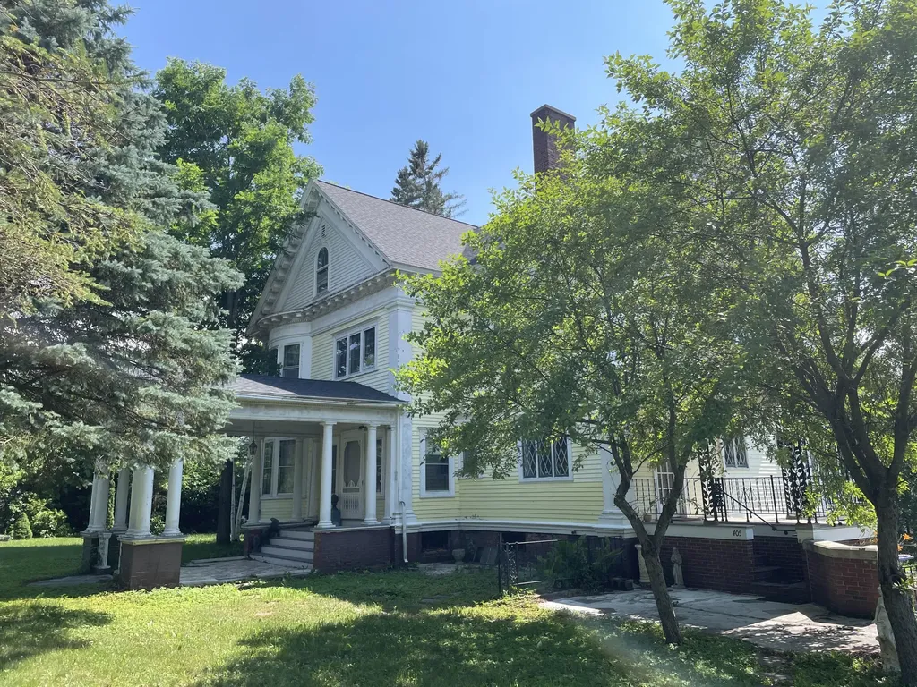 405 Pine Street Rumford ME 04276