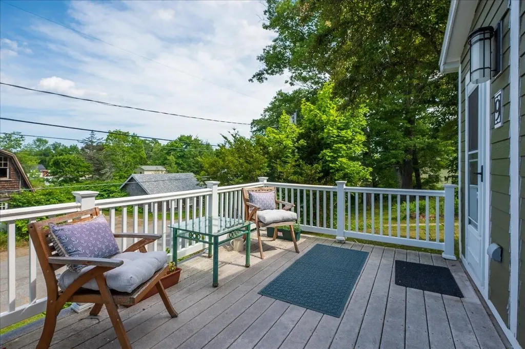 9 Oak Street Camden ME 04843