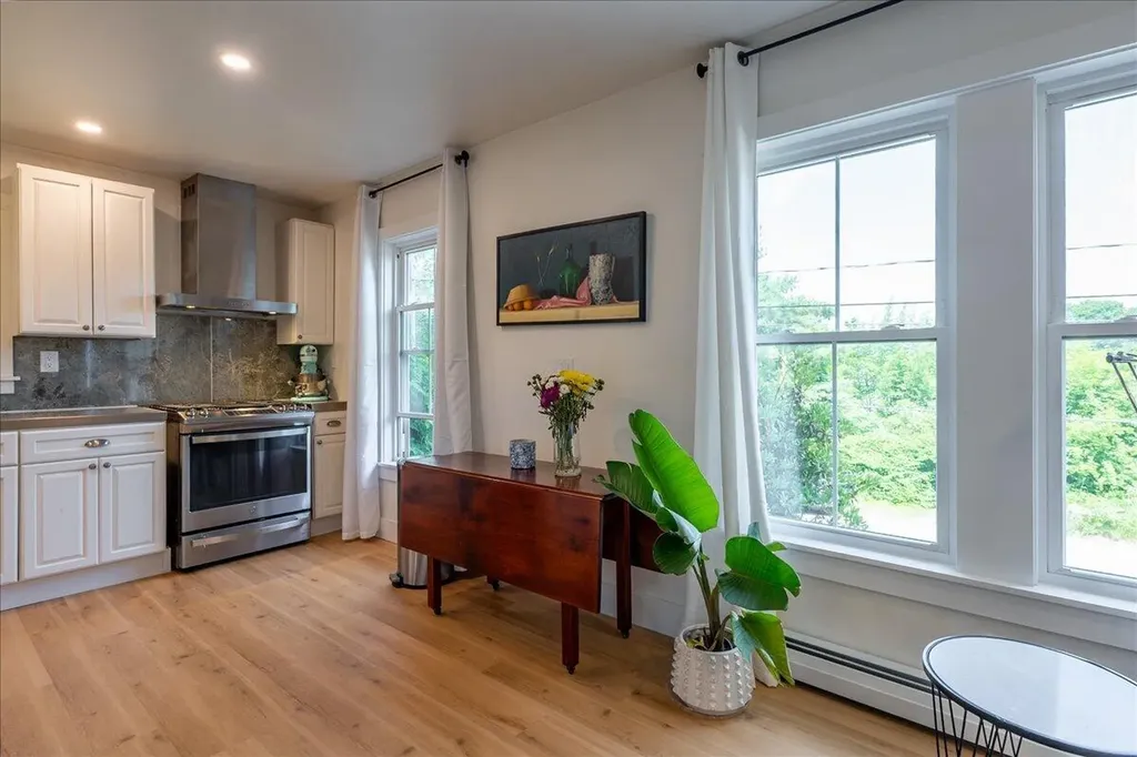 9 Oak Street Camden ME 04843
