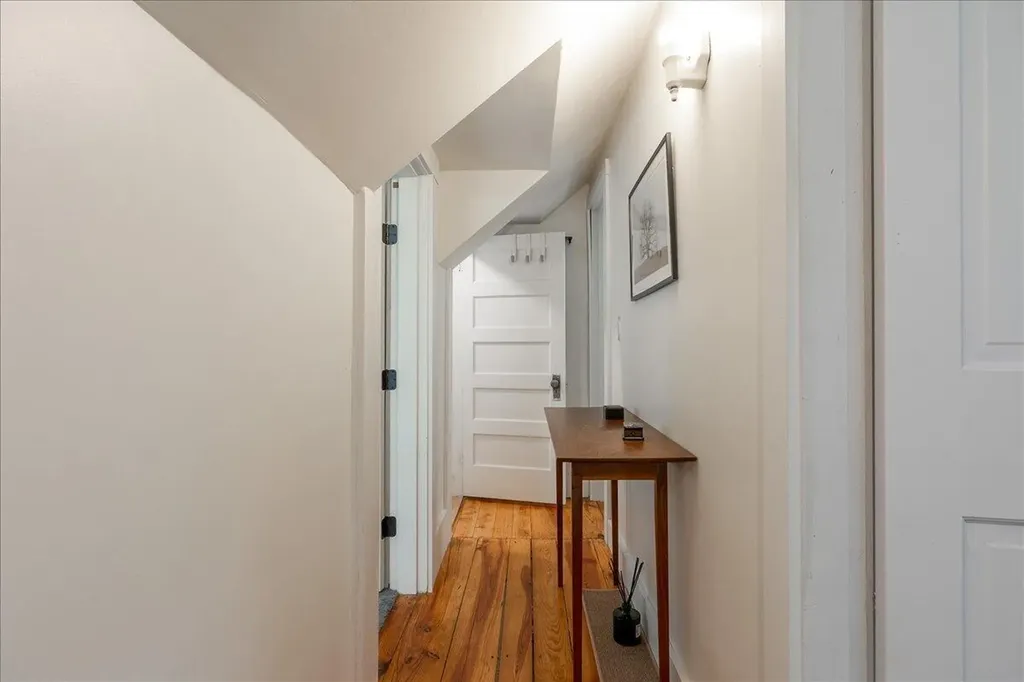 9 Oak Street Camden ME 04843