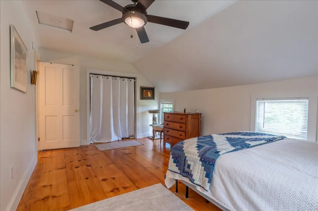 9 Oak Street Camden ME 04843