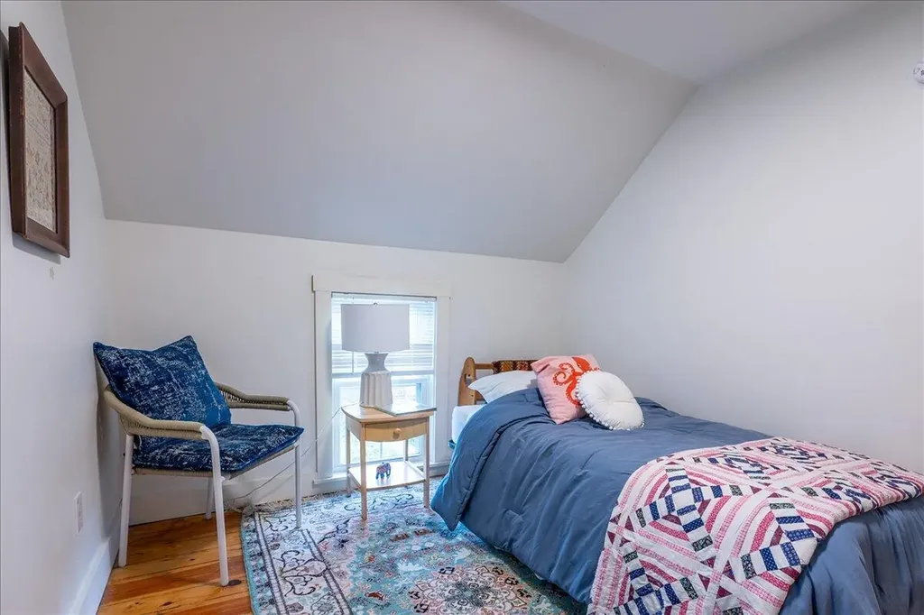 9 Oak Street Camden ME 04843
