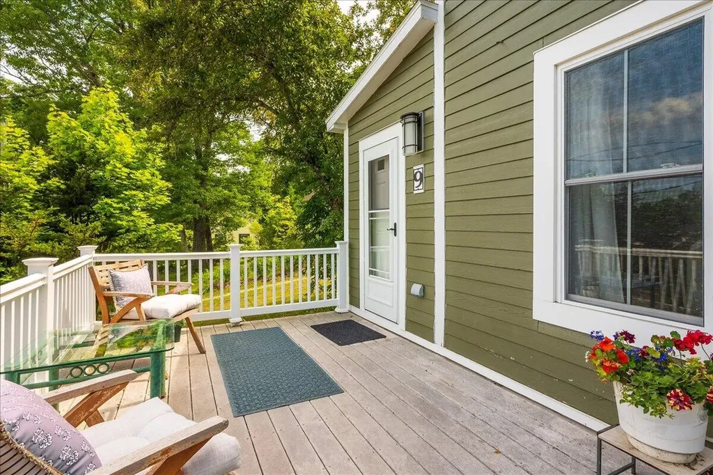 9 Oak Street Camden ME 04843