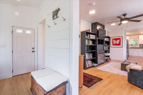 9 Oak Street Camden ME 04843