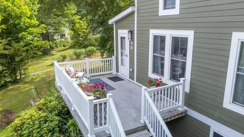 9 Oak Street Camden ME 04843