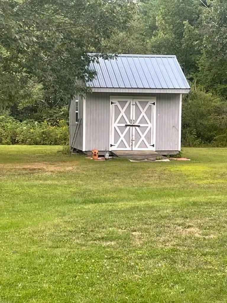 486 Lower Detroit Road Plymouth ME 04969