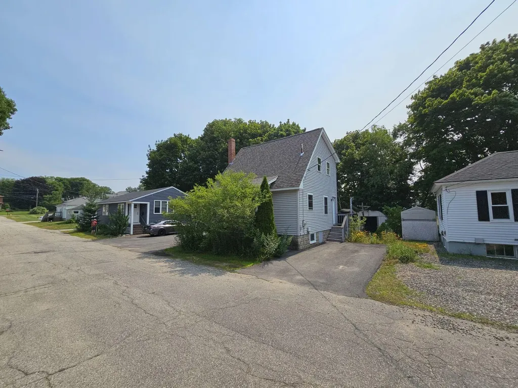 9 Home Street Sanford ME 04073